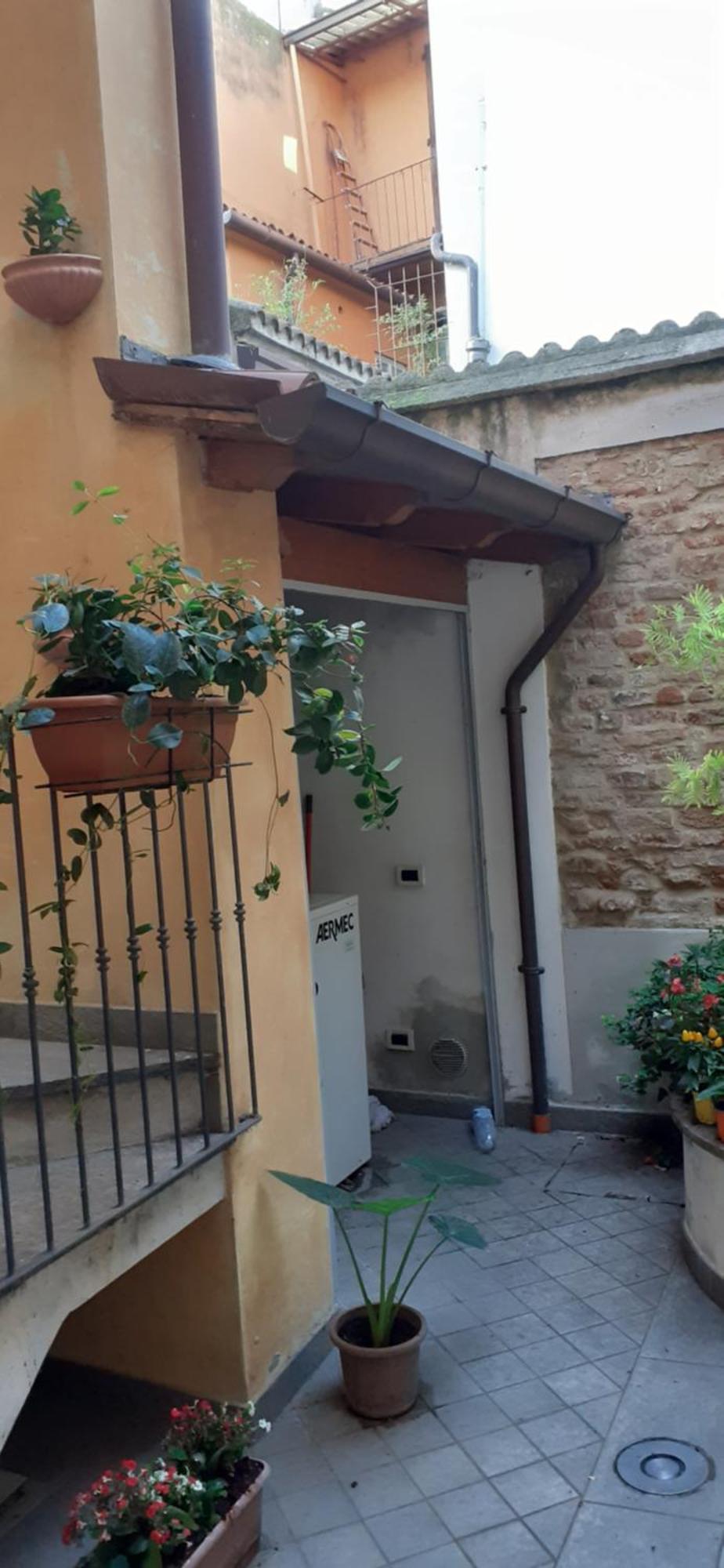 Appartamento Casa Eva 2010 Cremona Esterno foto